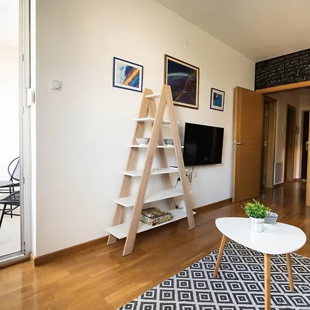 Spark Apartment *
