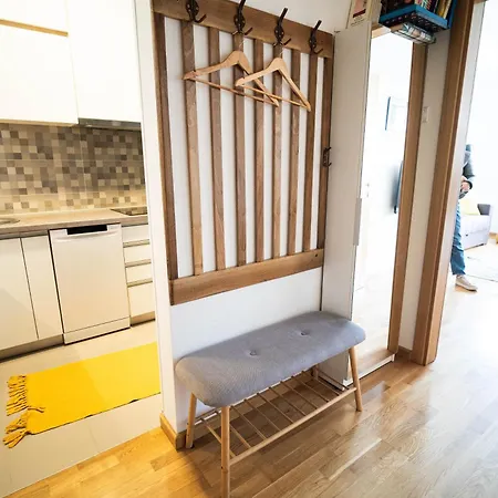 Apartment Spark Nis